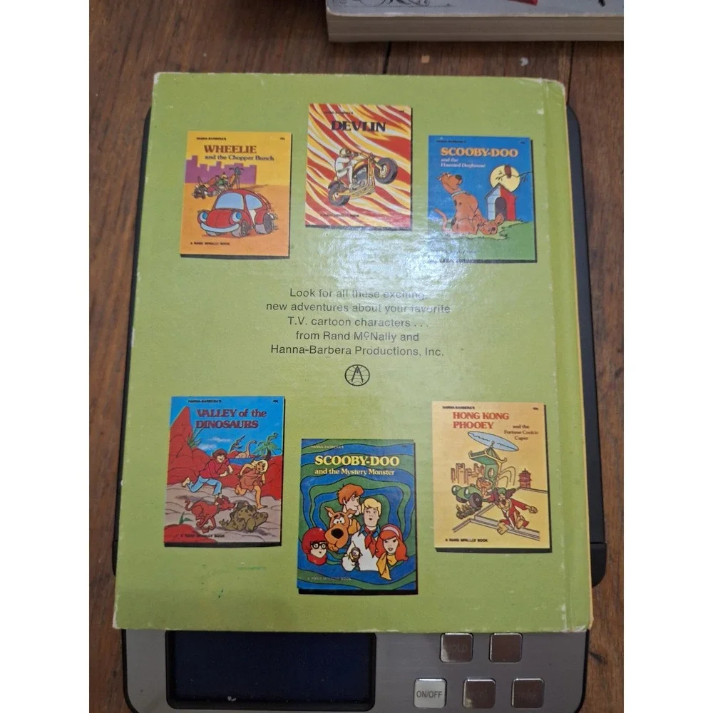 Vintage‎ 1975 Hong Kong Phooey Fortune Cookie Caper McNally Book Hanna-Barbera